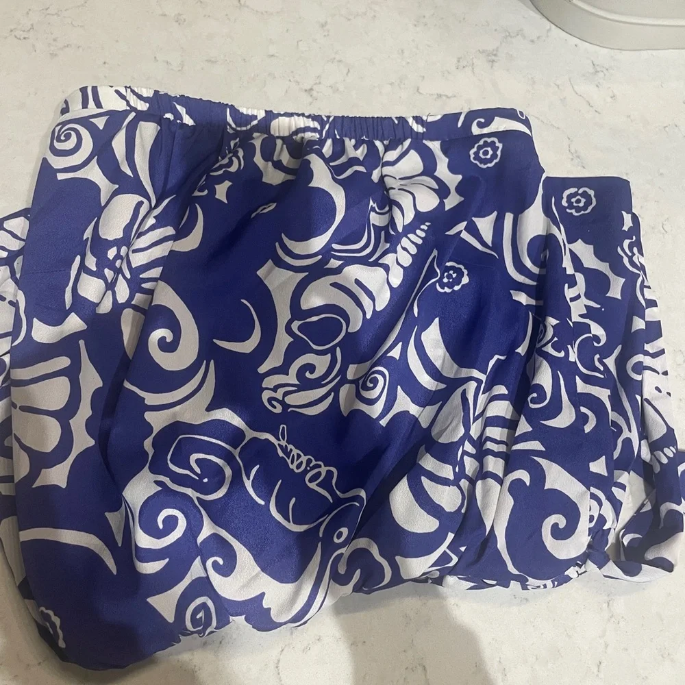 Lilly Pulitzer Blue and White Women's romper - Picture 3 of 3